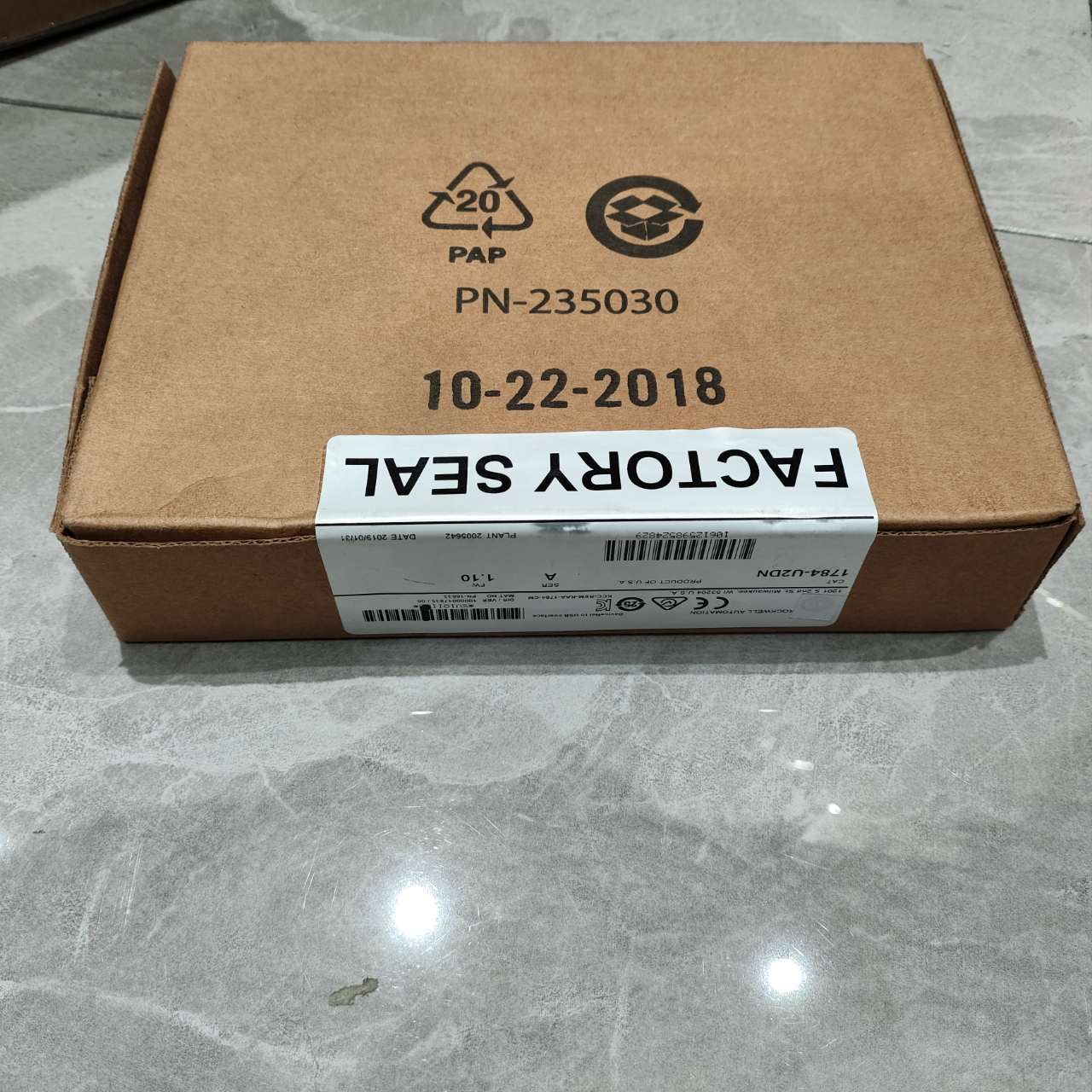Allen Bradley 1784-U2DN控制模組