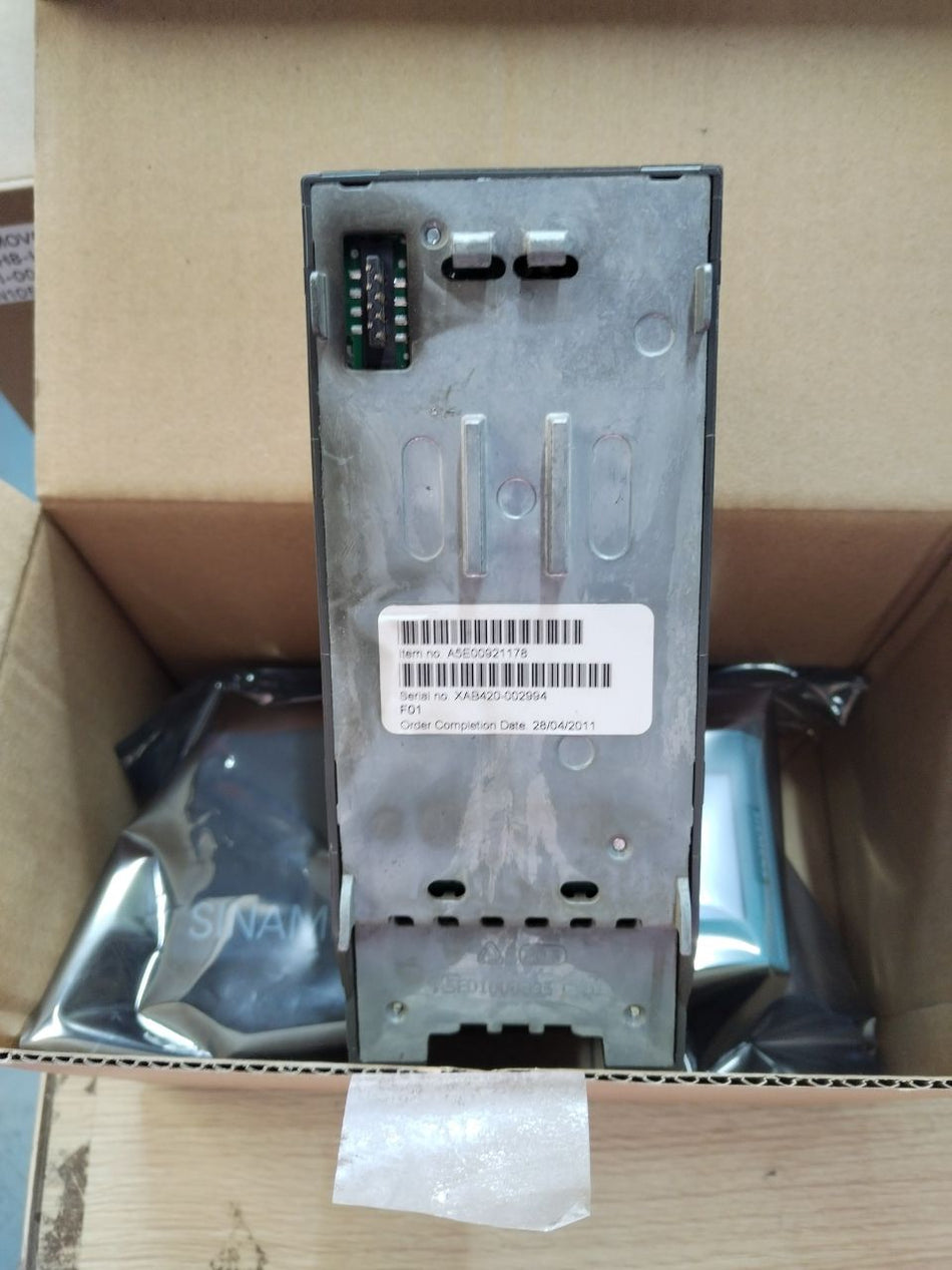 西門子 6SL3244-0BA20-1BA0 FO1 Sinamics 控制單元