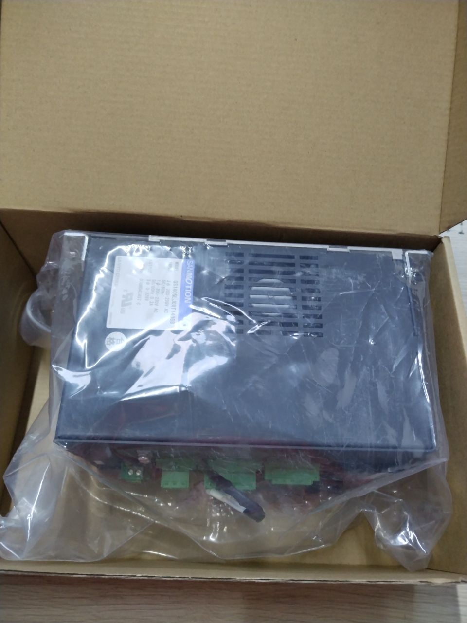 三洋 QS1A05LJ0XT14B68 伺服驅動器