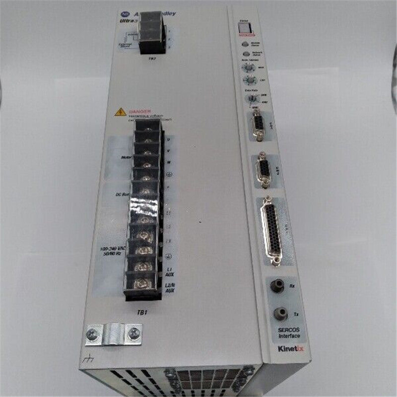Allen Bradley 2098-DSD-070-SE Ultra 3000伺服控制器