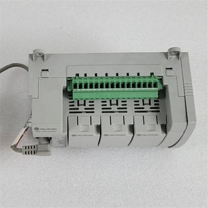 Allen Bradley 2080-LC50-24QWB Micro850 Ethernet I/P Controller