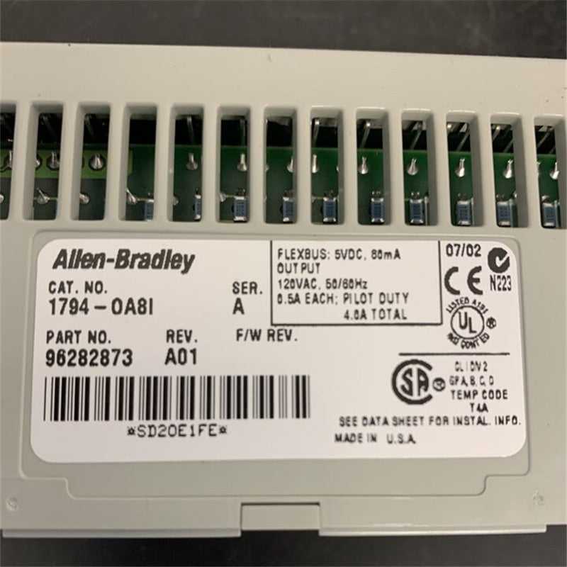Allen Bradley 1794-OA8I輸出模組