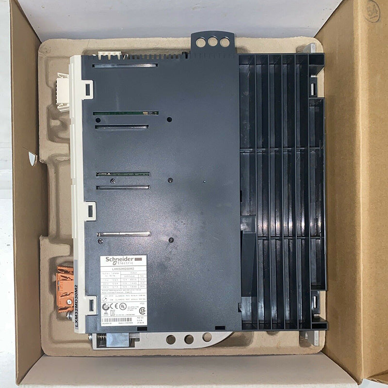 施耐德電機LXM32MD30M2 Lexium 32伺服驅動器