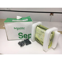 Load image into Gallery viewer, New Original Schneider Sepam series 80 Comprehensive Protection Relay Device Sepam S80 59729 59704 59707 - Rockss Automation