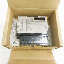 將圖片載入圖庫檢視器 Omron CJ1W-AD041-V1 PLC Module