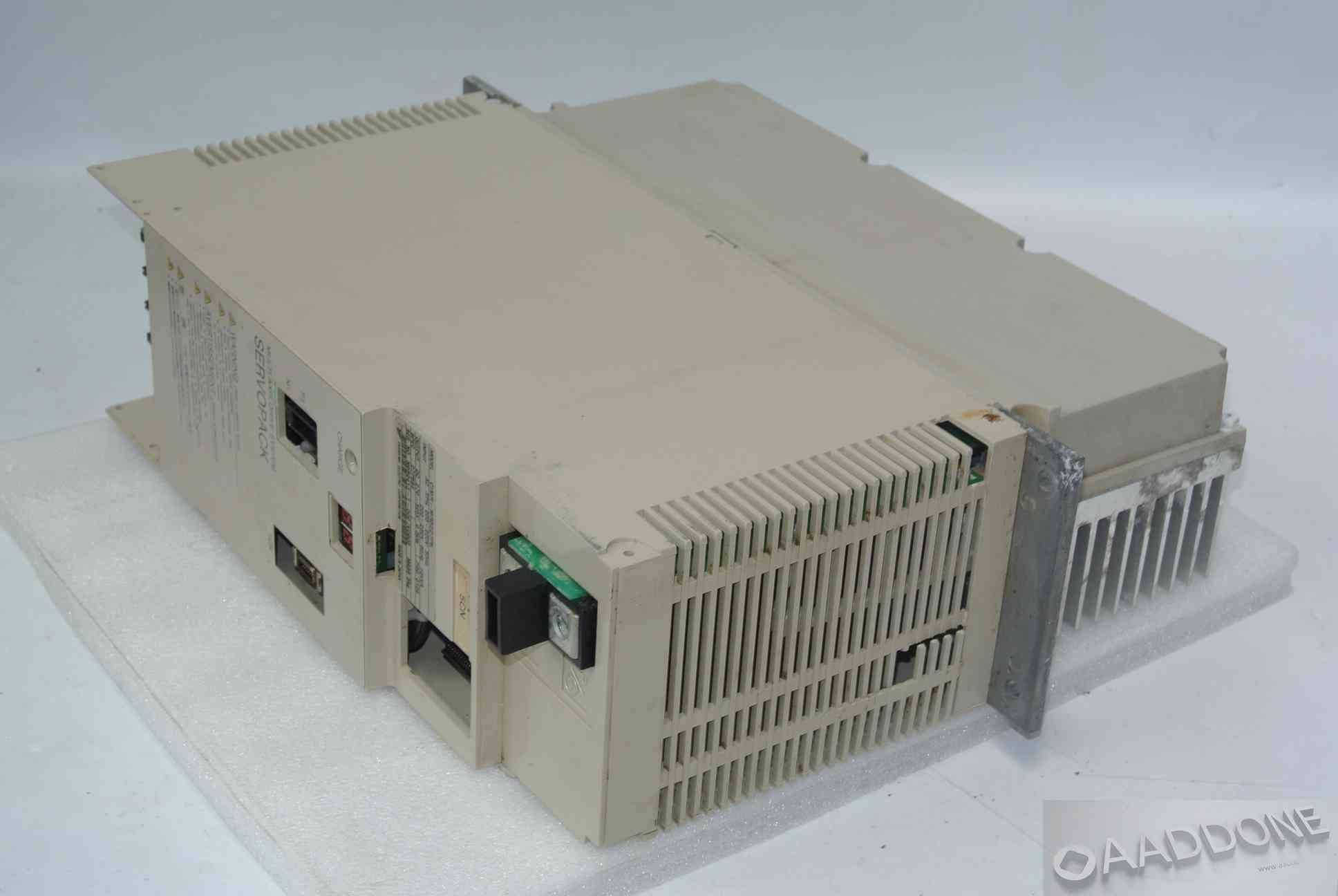 YASKAWA CIMR-MR5E27P5 Servo Drive Input 200-220V - Rockss Automation