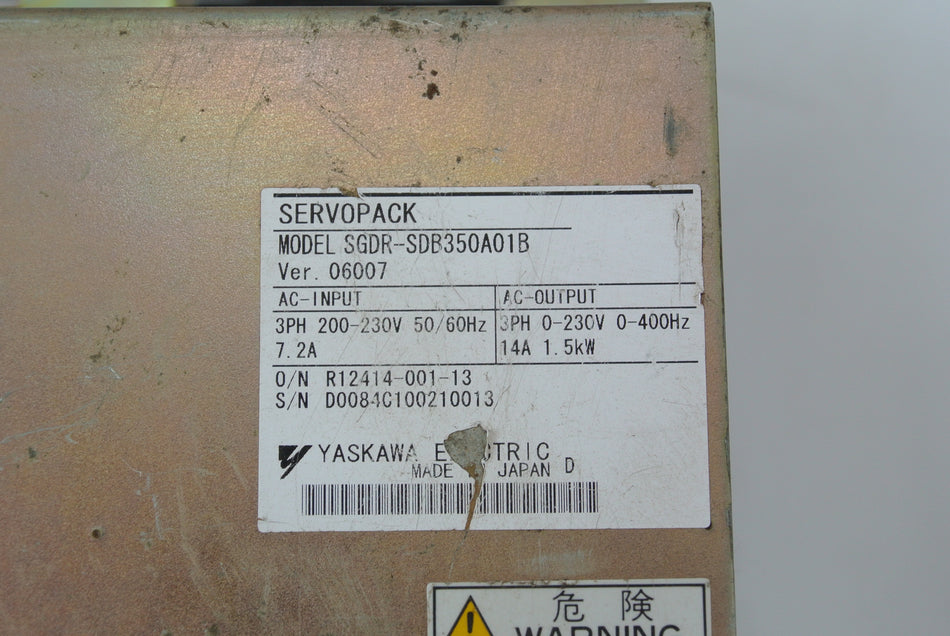 安川SGDR-SDB350A01B機器人驅動器輸入200-230V