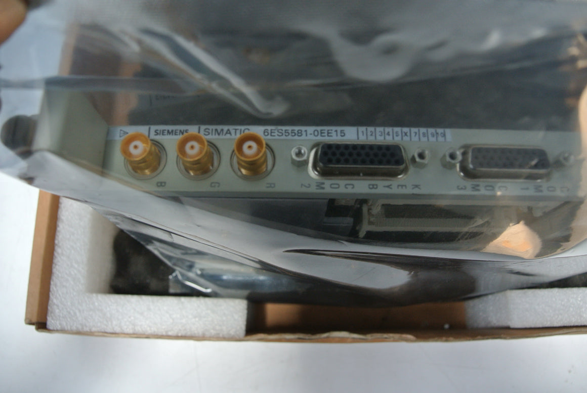 Siemens 6ES5581-0EE15 Complete unit - Rockss Automation
