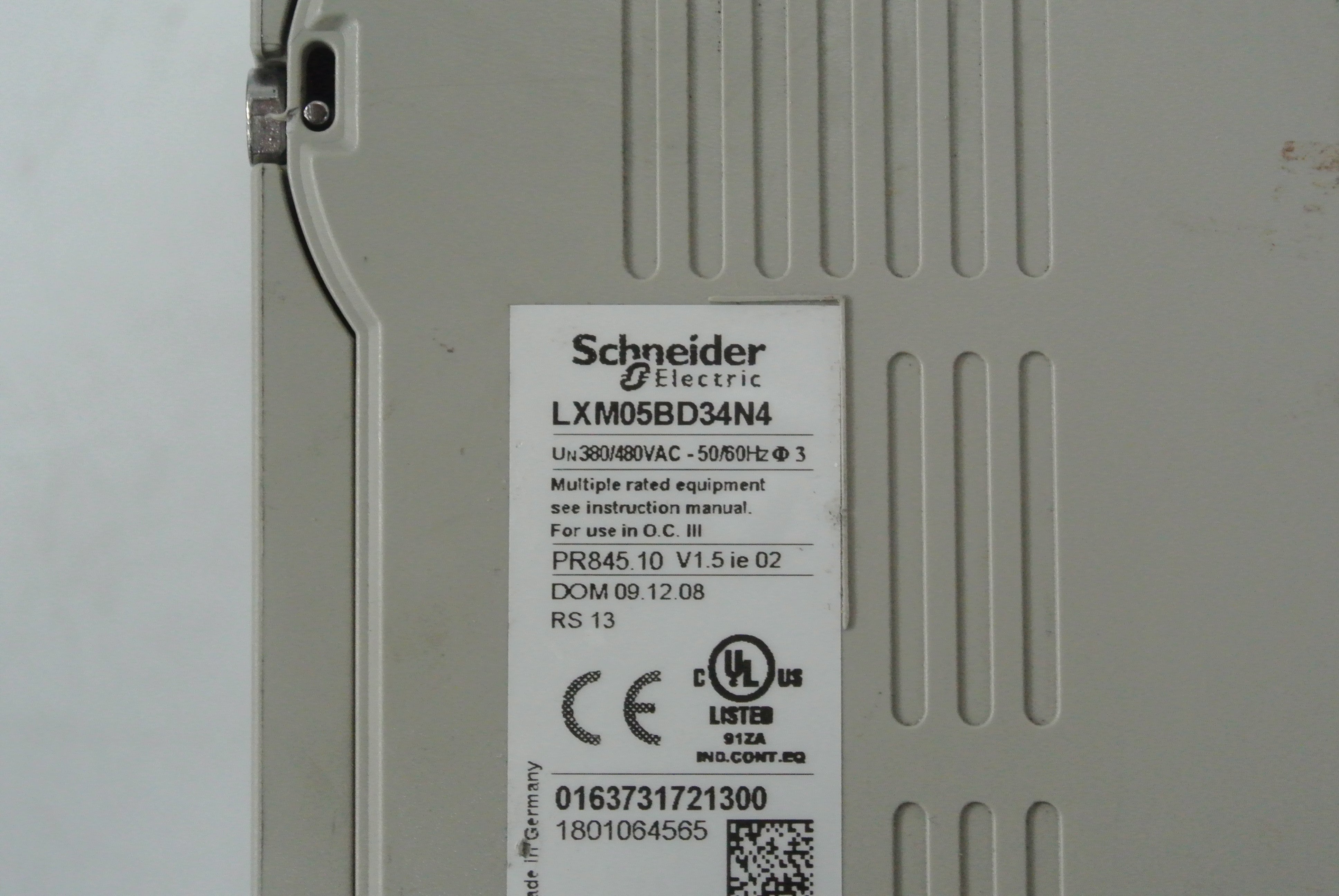 Schneider LXM05BD34N4 Servo Drive Inverter 380/480VAC 50/60Hz - Rockss Automation