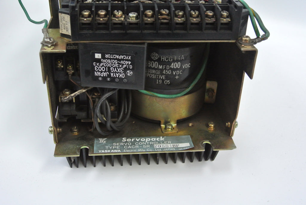 安川CACR-SR20SB1BF伺服控制器