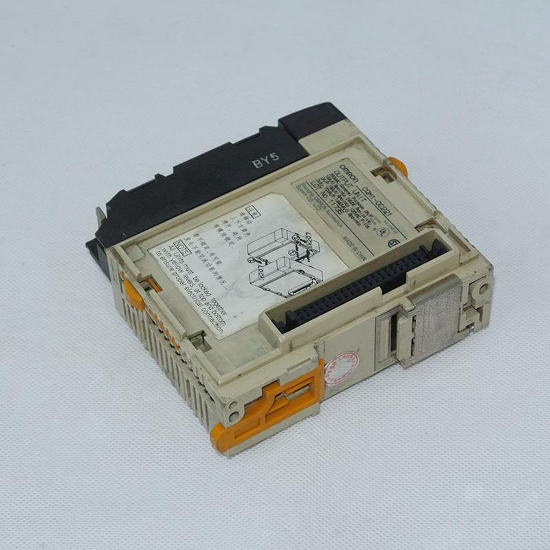 Omron CQM1-0C221 PLC Output Unit - Rockss Automation