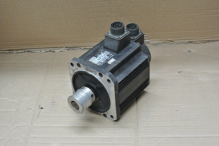 Panasonic MDMA152P1G AC Servo Motor Input 200V 1.5kW - Rockss Automation