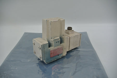 MOOG D661-5009 Hydraulic Servo Valve - Rockss Automation