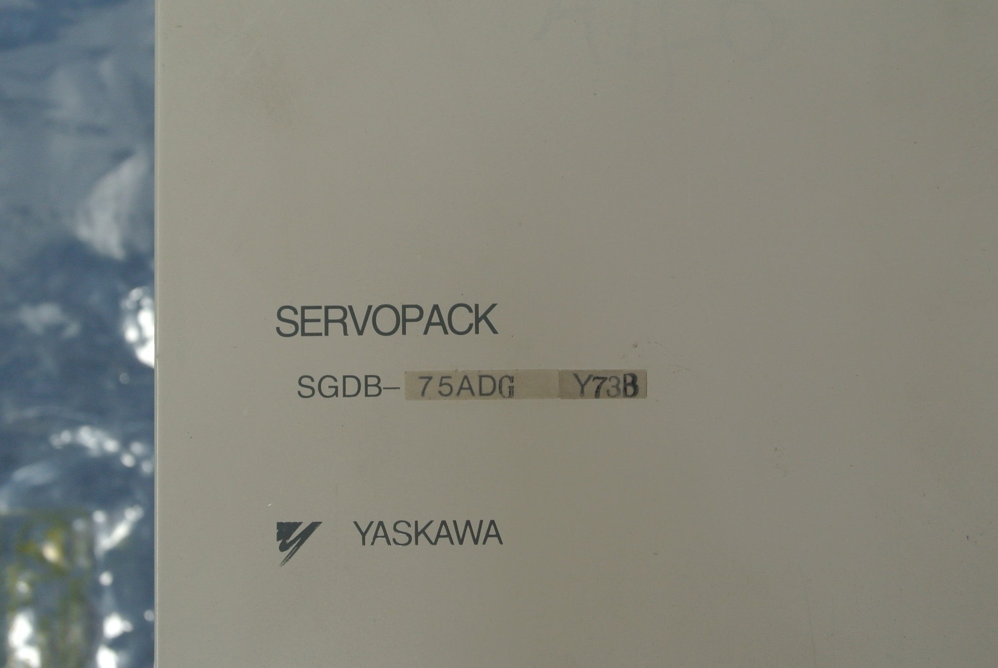 安川SGDB-75ADG-Y73B伺服驅動器