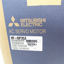 將圖片載入圖庫檢視器 Mitsubishi HF-SP352 Servo Motor