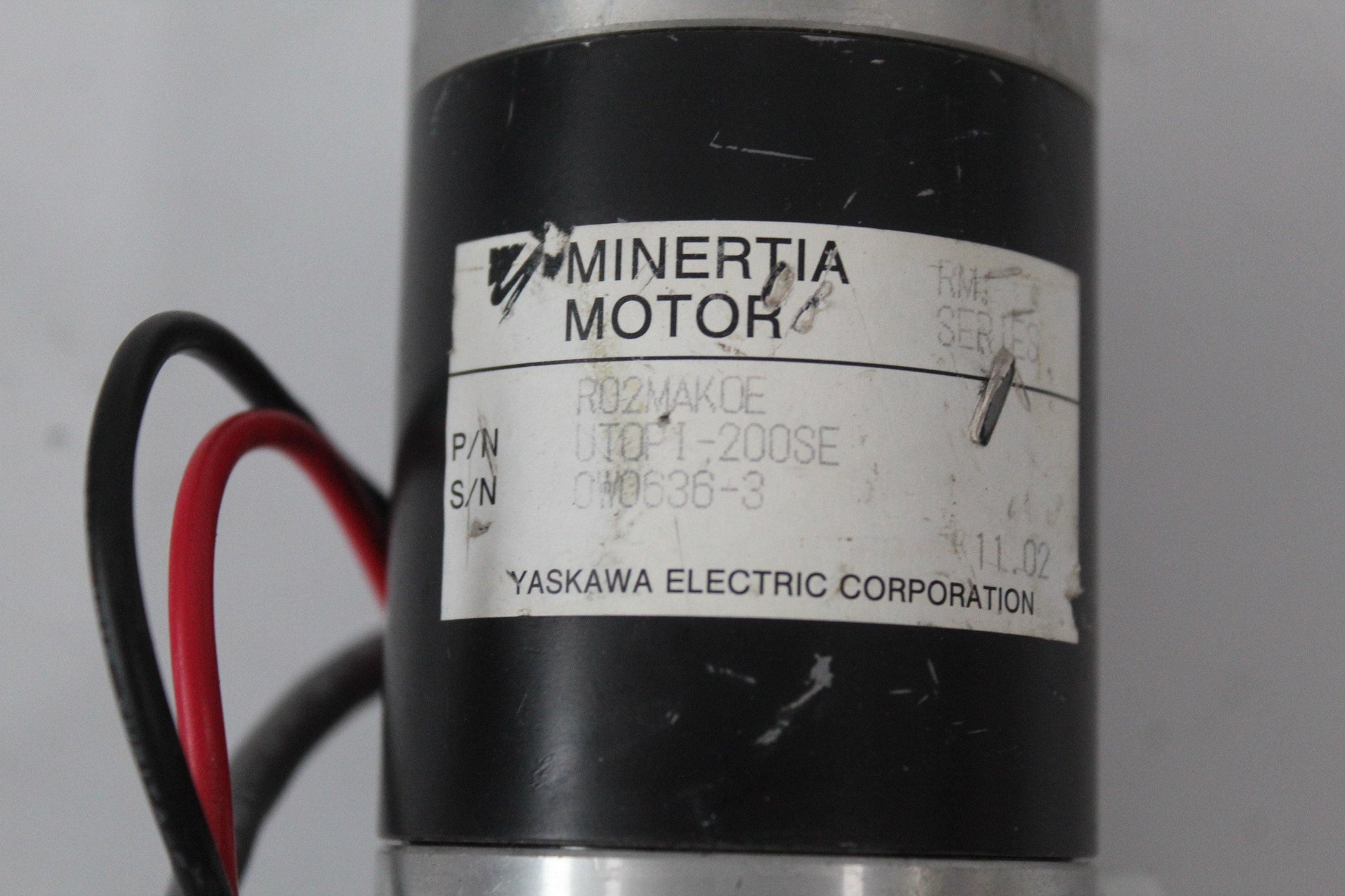 Used Yaskawa DC Servo Motor R02MAKOE UTOPI-200SE - Rockss Automation