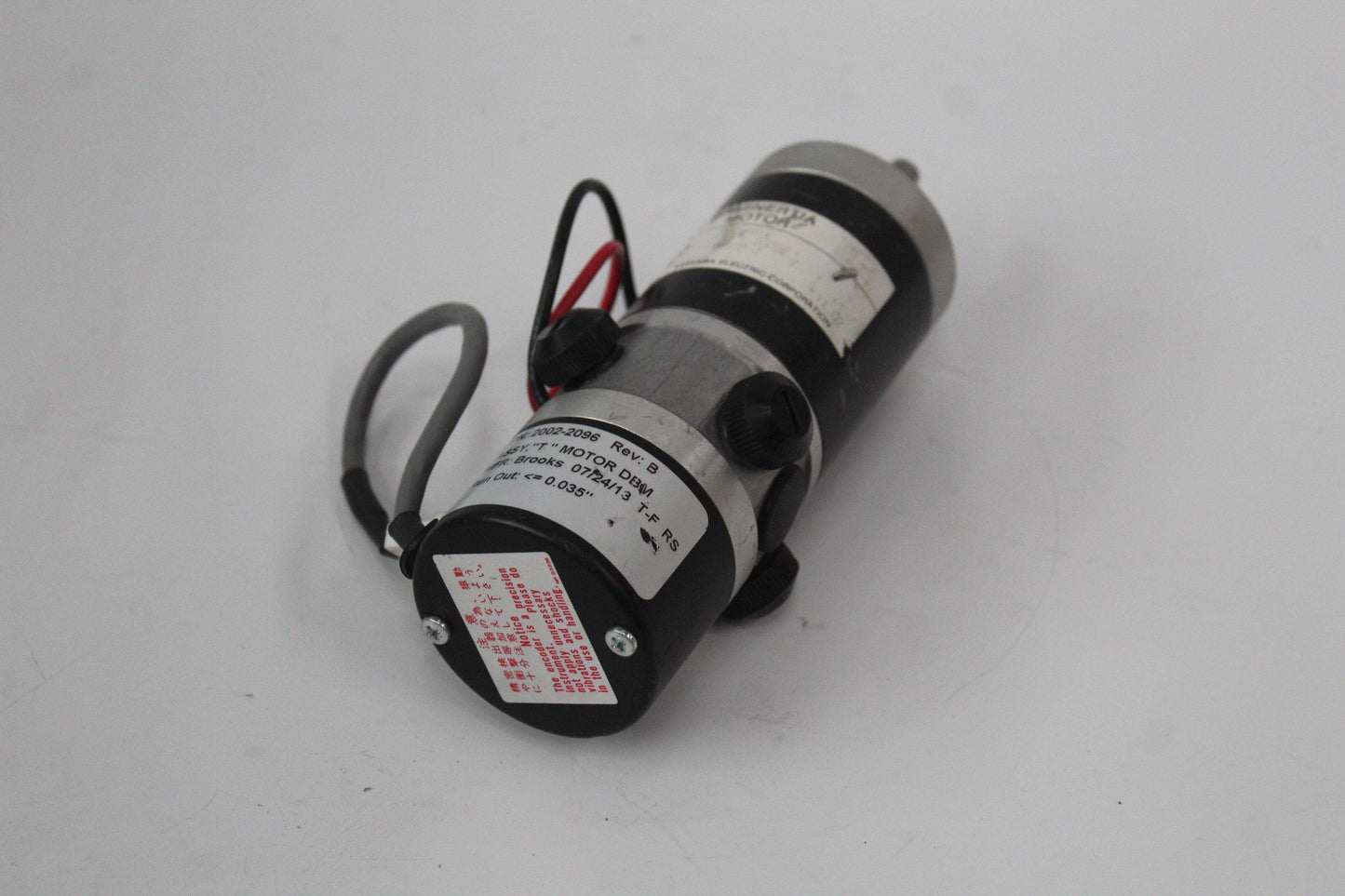 Used Yaskawa DC Servo Motor R02MAKOE UTOPI-200SE - Rockss Automation