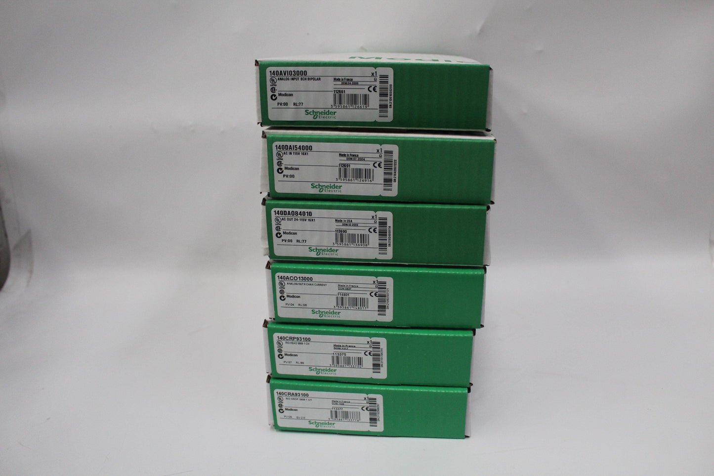 New Original Schneider Modicon Quantum RIO Head-end Adaptor Module 140CRP93100 - Rockss Automation