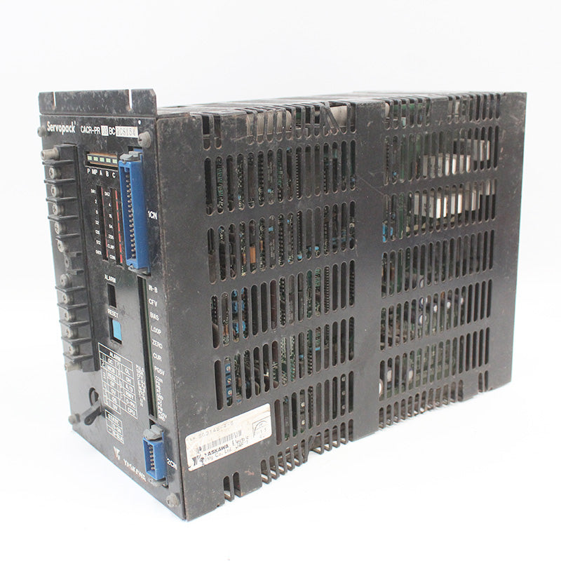 YASKAWA CACR-PR03BC3CSY54 伺服驅動器