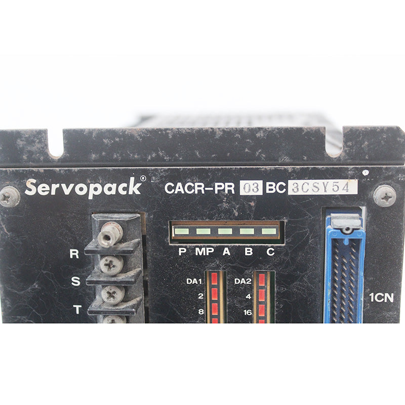 YASKAWA CACR-PR03BC3CSY54 伺服驅動器
