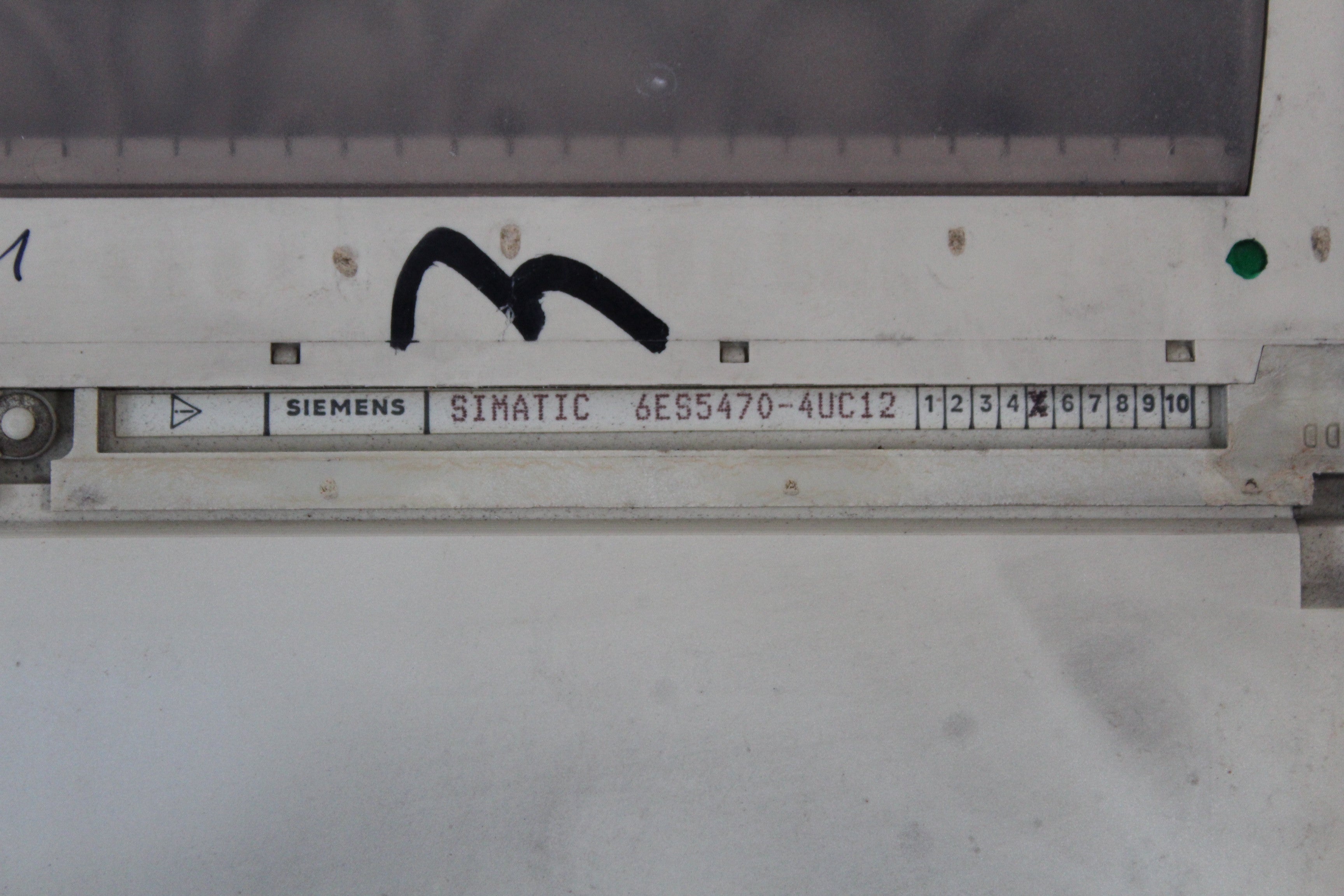 Siemens 6ES5470-4UC12 Analog Output Module - Rockss Automation