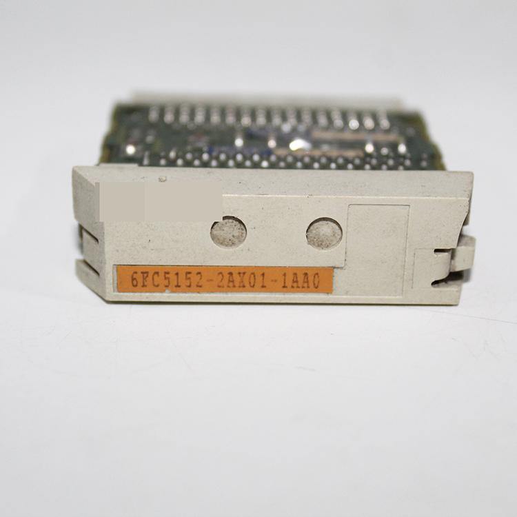 SIEMENS 6FC5152-2AX01-1AA0 Small Punch Card - Rockss Automation