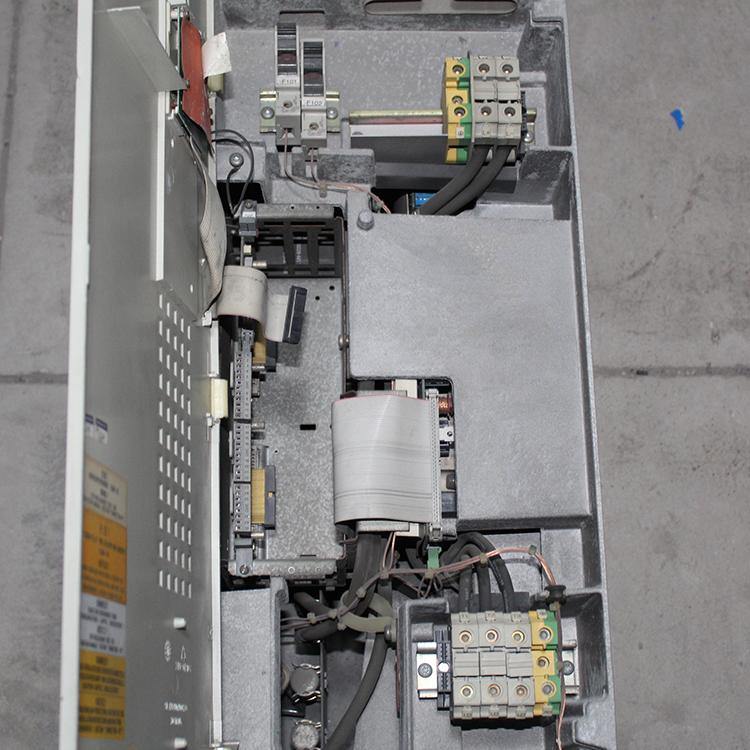 SIEMENS 6SE7026-0TD61 Frequency Converter - Rockss Automation