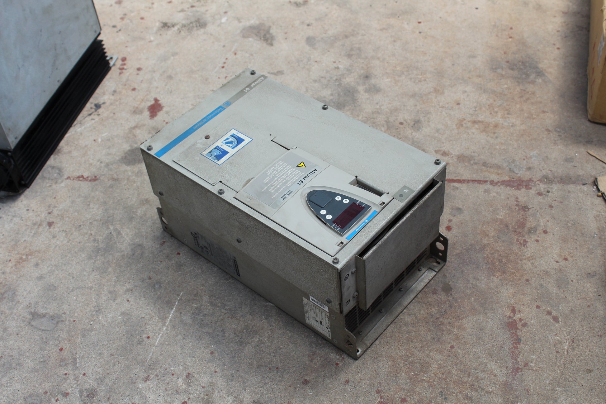 Schneider ATV61HD22N4Z Inverter 22kW - Rockss Automation