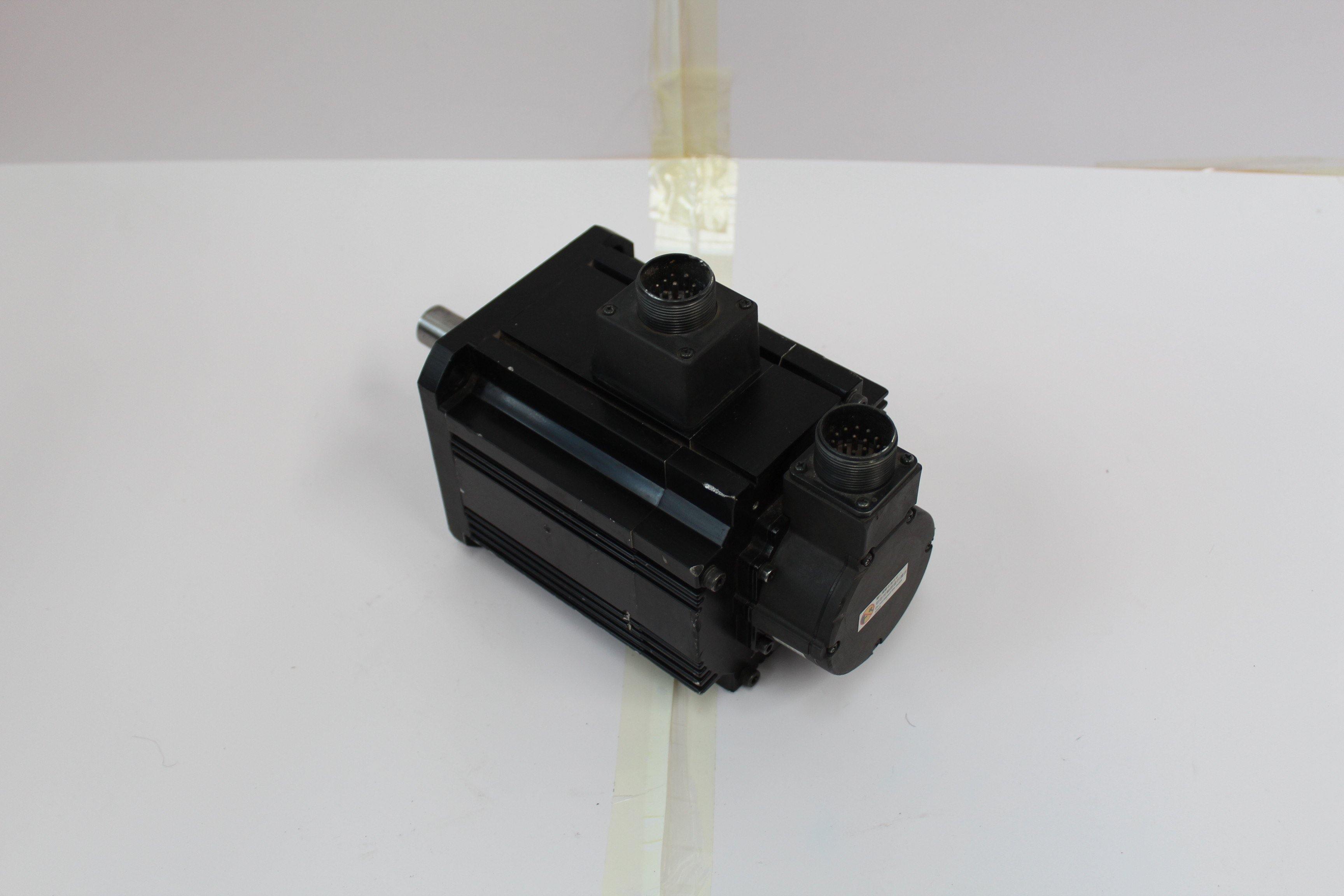 Panasonic MHME102GCHM AC Servo Motor Input 113V 1.0kW - Rockss Automation