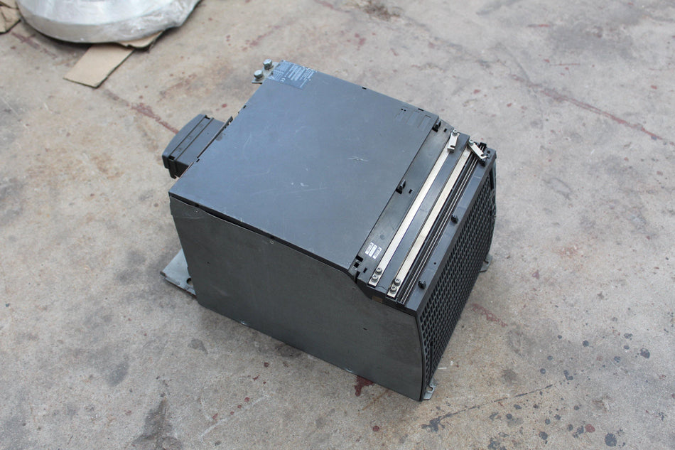 SIEMENS 6SL3120-1TE32-0AA3 Single Motor Module DC600V - Rockss Automation