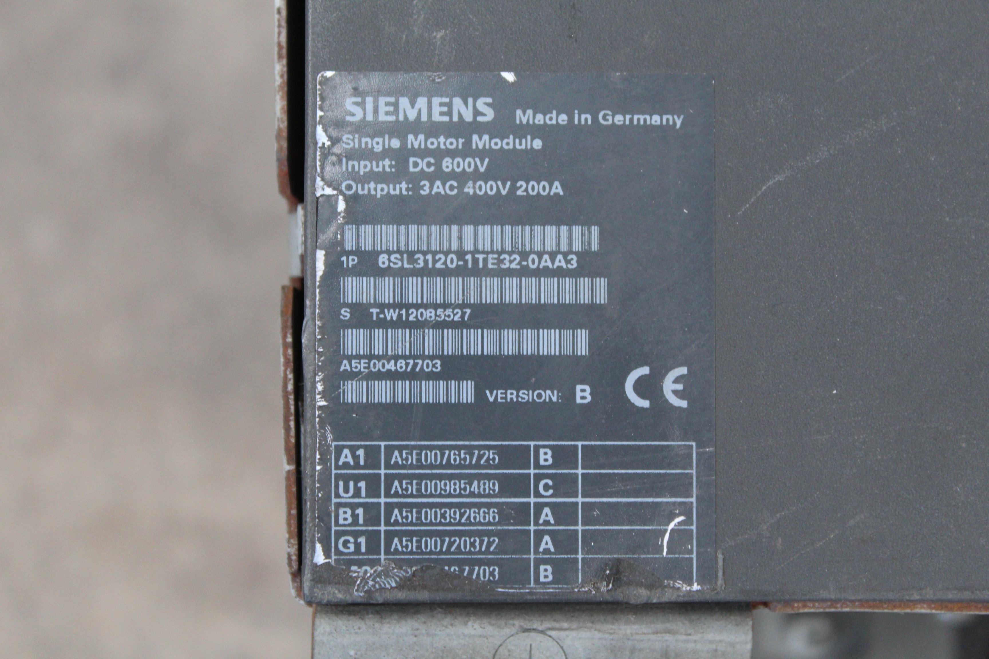 SIEMENS 6SL3120-1TE32-0AA3 Single Motor Module DC600V - Rockss Automation