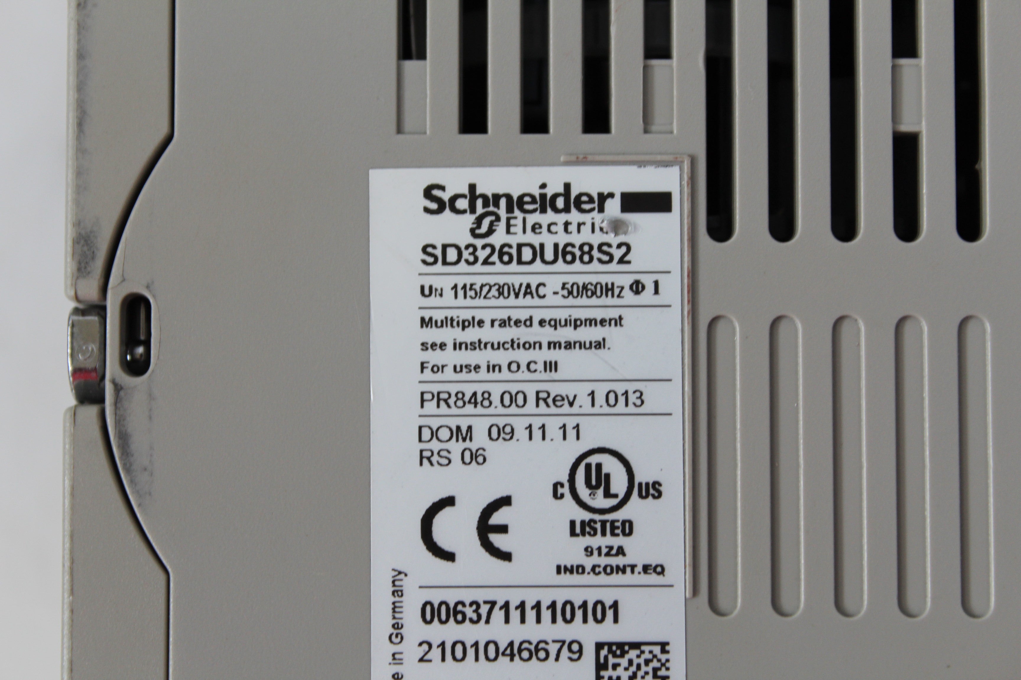 Schneider SD326DU68S2 Inverter 115/230VAC 50/60Hz - Rockss Automation