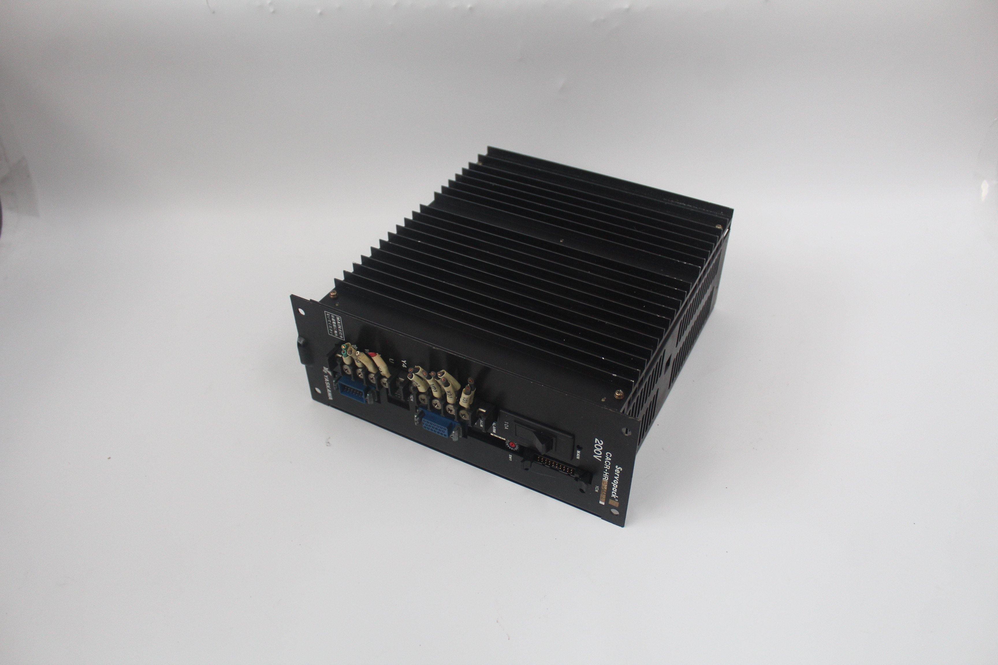 Used Yaskawa AC Servo Driver 300W CACR-HR03AAB12 - Rockss Automation