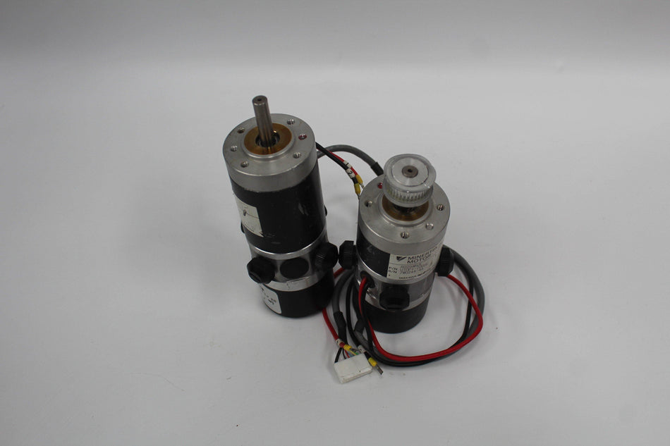 Used Yaskawa DC Servo Motor R02SAKOE UTOPI-200SE - Rockss Automation