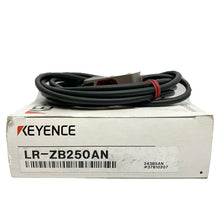 將圖片載入圖庫檢視器 Keyence LR-ZB250AN Laser Sensor