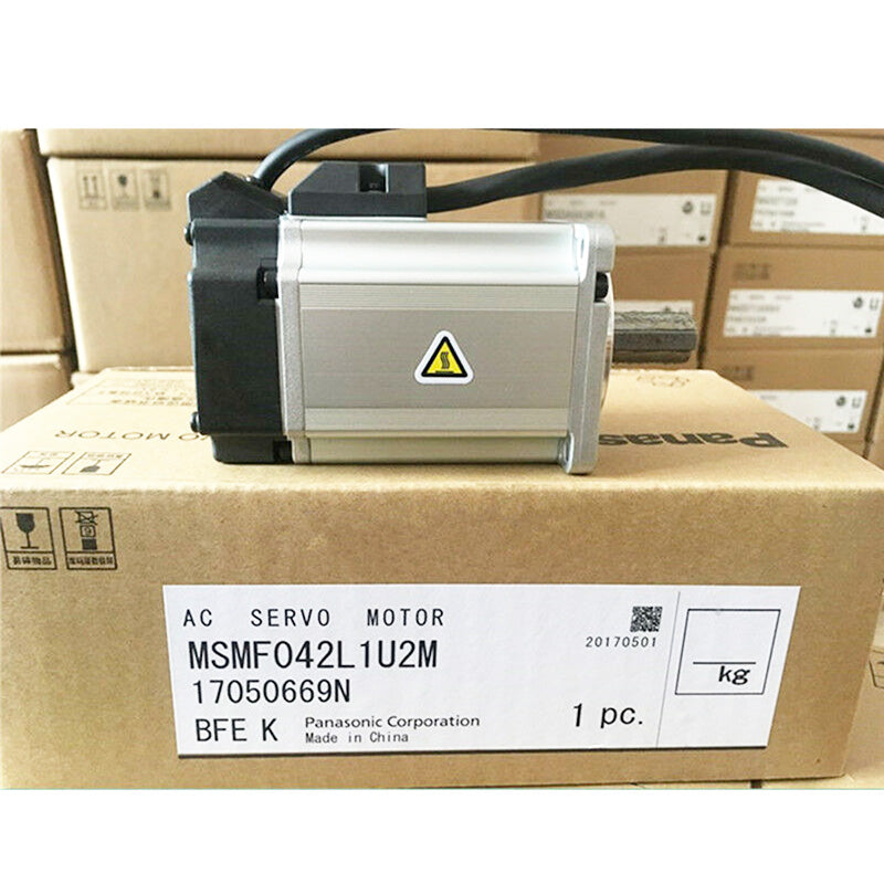 Panasonic MSMF042L1U2M Servo Motor