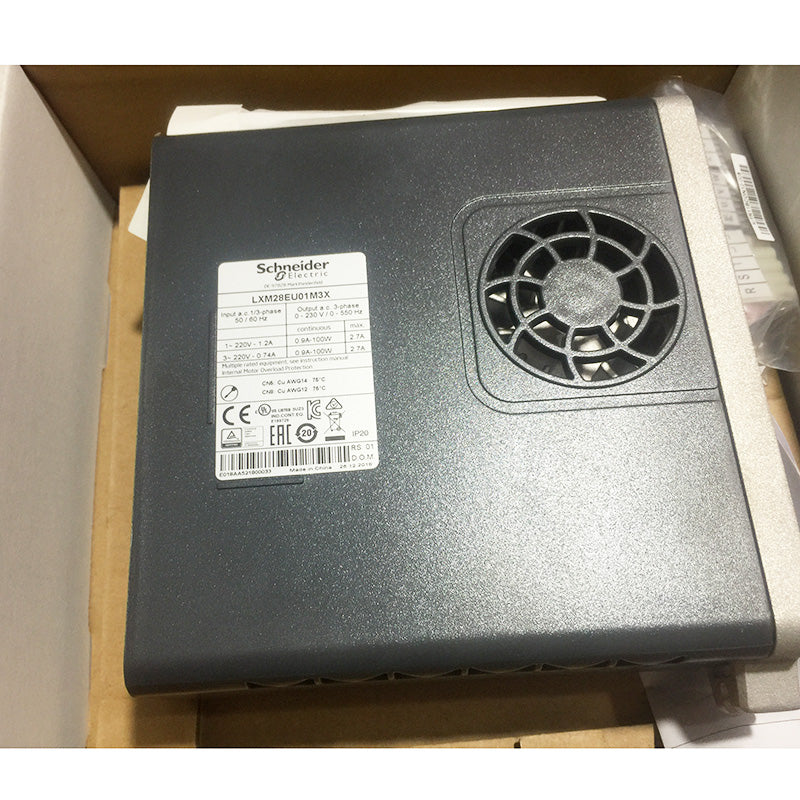 施耐德電機LXM28EU01M3X Lexium 28伺服驅動器