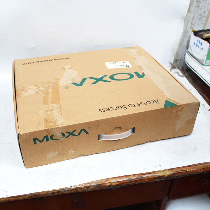 MOXA PT-7728-S（CP）工業交換機
