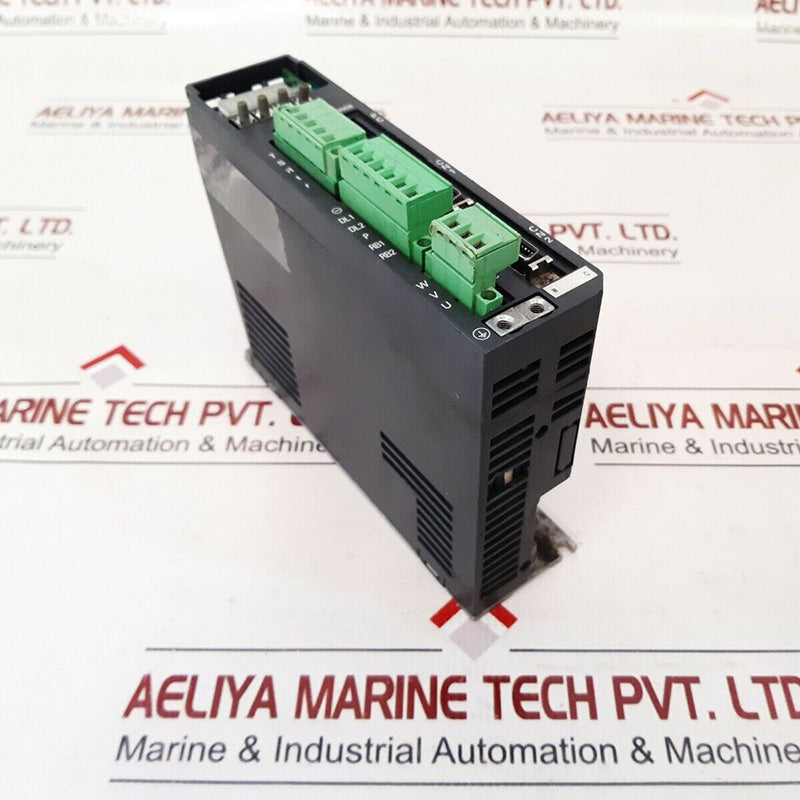 山洋電氣 RS1A03AAW 伺服驅動器