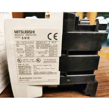 將圖片載入圖庫檢視器 Mitsubishi S-N18 220V AC Contactor