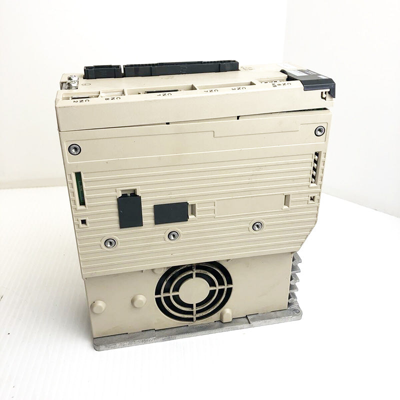 安川SGDV-7R6A11A伺服驅動器